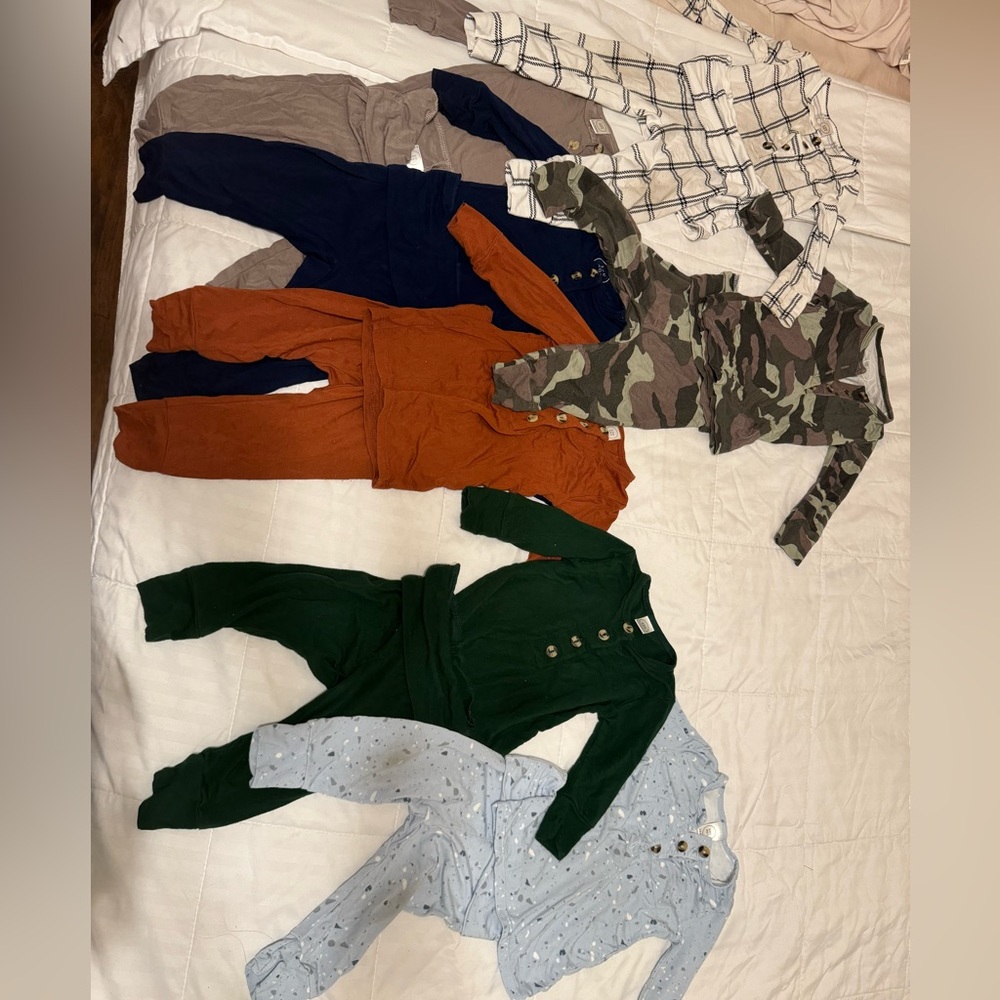Lou Lou sets